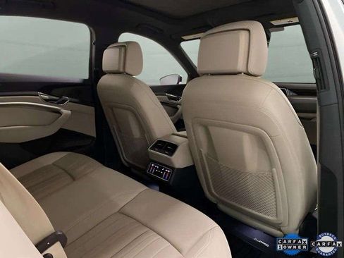Used 2024 Audi Q8 e-tron Premium image 68