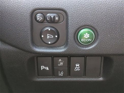 Certified 2020 Honda Pilot Black Edition image 28