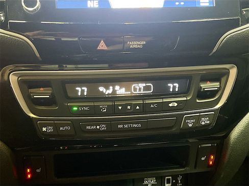 Used 2023 Honda Ridgeline Black Edition image 16