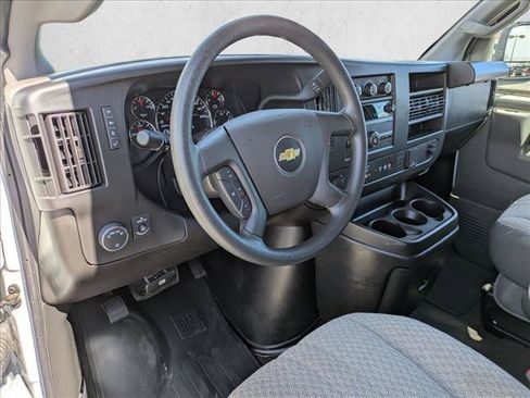 Used 2023 Chevrolet Express 3500 LT w/ LT Preferred Equipment Group RWD image 10
