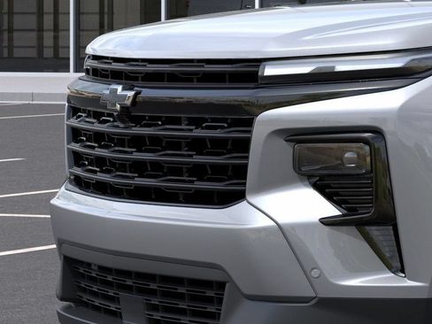 New 2026 Chevrolet Traverse LT w/ Enhanced Driving Package AWD/4WD image 16