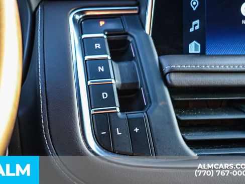 Used 2024 Chevrolet Tahoe LT image 44