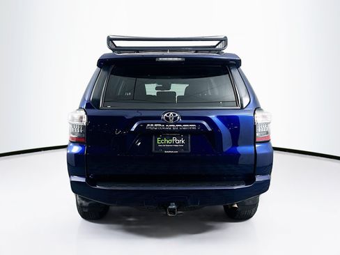 Used 2021 Toyota 4Runner SR5 Premium w/ Moonroof Package AWD/4WD image 7