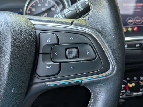 Used 2022 Buick Encore GX Select image 15