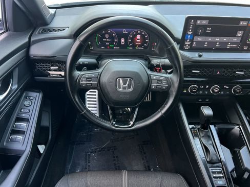 Used 2024 Honda Accord Sport image 15
