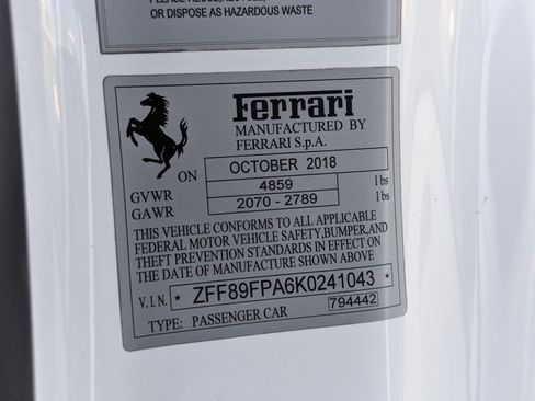 Used 2019 Ferrari Portofino image 26