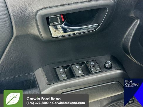 Used 2023 Toyota Tacoma TRD Sport image 21