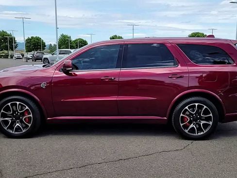 Used 2021 Dodge Durango SRT Hellcat w/ Technology Group AWD/4WD image 5