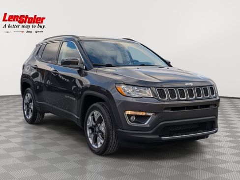Used 2019 Jeep Compass Limited image 7