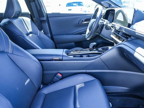 New 2025 Toyota Crown Signia Limited image 20