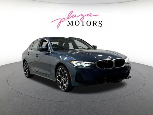New 2026 BMW 330i xDrive Sedan w/ Premium Package AWD/4WD image 7