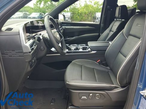 Certified 2026 Cadillac Escalade Sport w/ LPO, ONYX Package RWD image 21