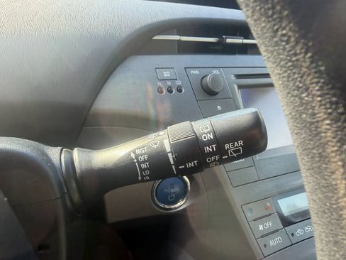 Used 2015 Toyota Prius Two FWD image 14