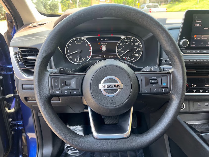 Used 2021 Nissan Rogue SV AWD/4WD image 12