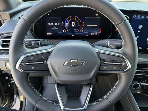 New 2026 Chevrolet Traverse LT w/ Midnight/Sport Edition image 15