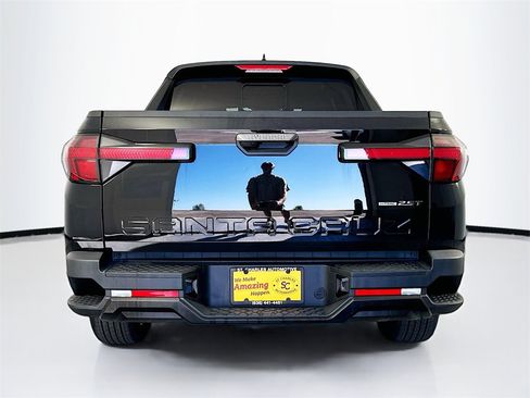 Used 2024 Hyundai Santa Cruz Night image 6