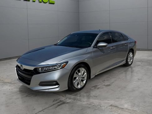 Used 2019 Honda Accord LX image 6
