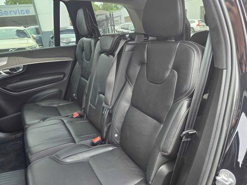 Used 2023 Volvo XC90 T8 Ultimate w/ Lounge Package AWD/4WD image 18