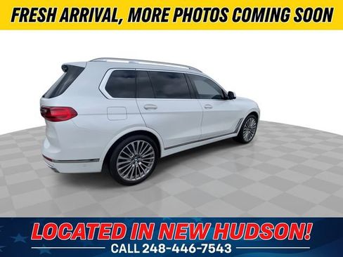 Used 2022 BMW X7 xDrive40i w/ Premium Package AWD/4WD image 2