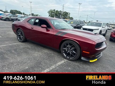 Used 2023 Dodge Challenger R/T w/ Blacktop Package RWD image 9