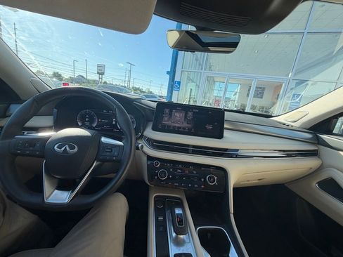 Used 2025 INFINITI QX60 Luxe image 10