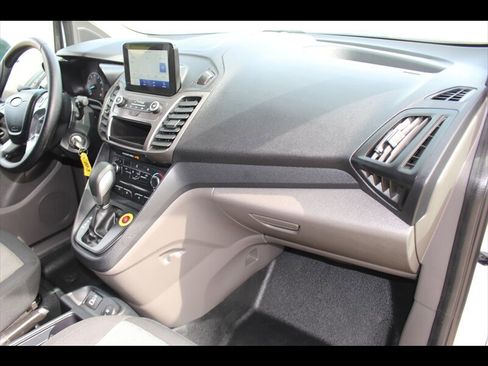 Used 2022 Ford Transit Connect XL image 19