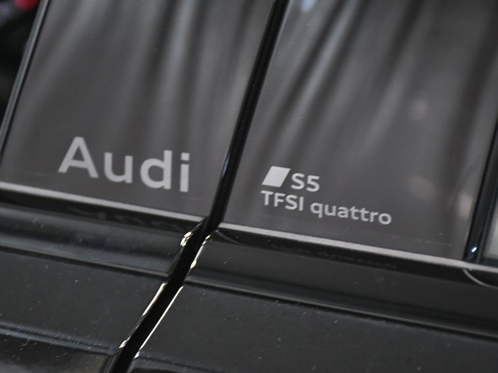 Used 2025 Audi S5 Premium Plus w/ Premium Plus Package AWD/4WD image 14