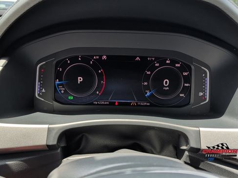 Used 2019 Volkswagen Atlas SEL Premium AWD/4WD image 35