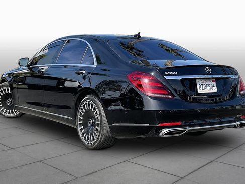 Used 2018 Mercedes-Benz S 560 Sedan image 11