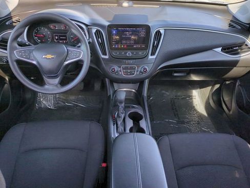 Used 2025 Chevrolet Malibu LT FWD image 27