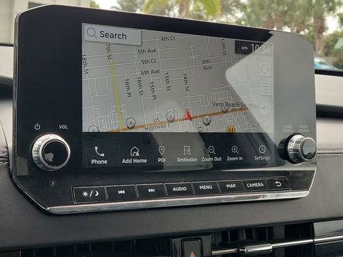 Used 2024 Mitsubishi Outlander SE image 28