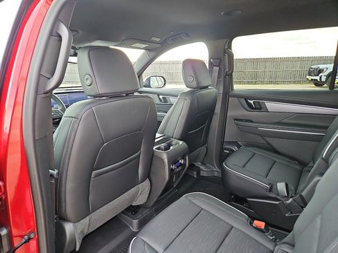 New 2026 Buick Enclave Sport Touring w/ Power Package image 9