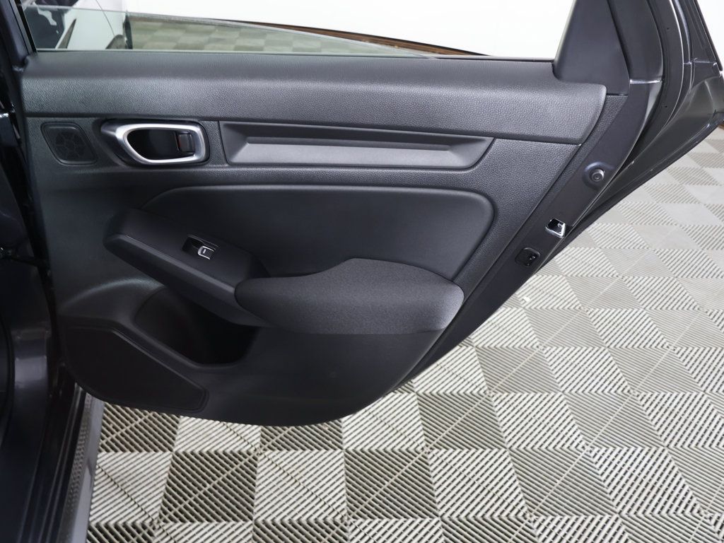 Certified 2025 Honda Civic Sport image 23