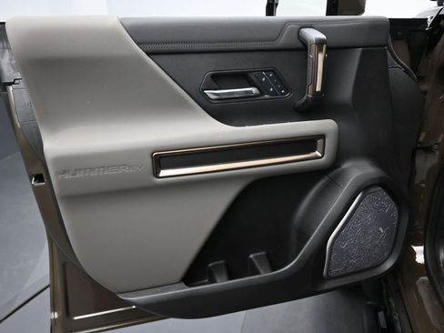 Used 2024 GMC Hummer EV 3X w/ Extreme Off-Road Package image 26