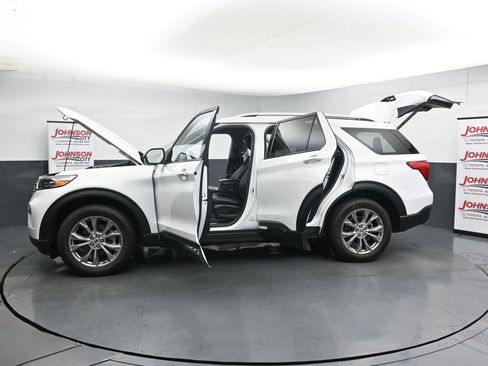 Used 2023 Ford Explorer Limited AWD/4WD image 46