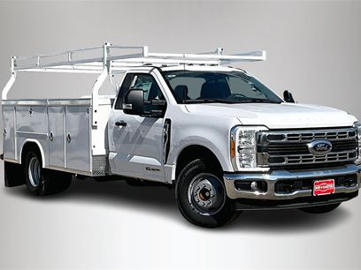 New 2023 Ford F350 XL w/ XL Chrome Package