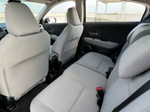 Used 2019 Honda HR-V EX image 74