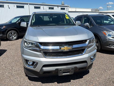Used 2016 Chevrolet Colorado LT w/ LT Convenience Package AWD/4WD image 11
