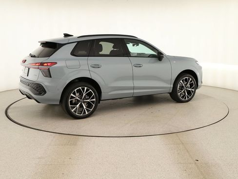 New 2026 Audi Q3 quattro 2.0T AWD/4WD image 7