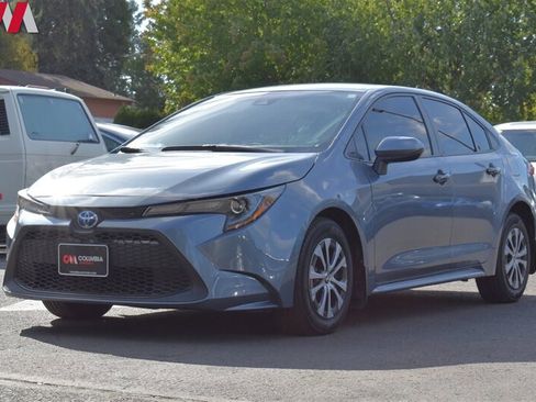Used 2022 Toyota Corolla LE w/ Premium Interior Package FWD image 8