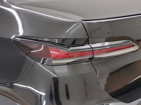 New 2026 BMW 740i 740i w/ Premium Package image 11