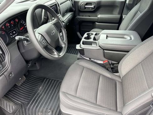 Used 2025 Chevrolet Silverado 1500 Custom Trail Boss AWD/4WD image 23