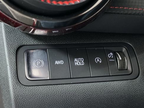 New 2025 Chevrolet Equinox RS w/ Safety and Technology Package image 19