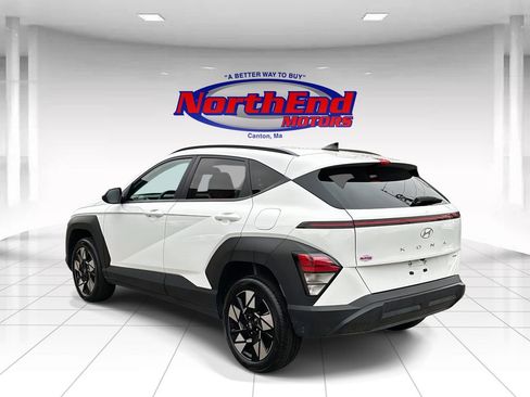 Used 2024 Hyundai Kona SEL w/ Convenience Package image 5