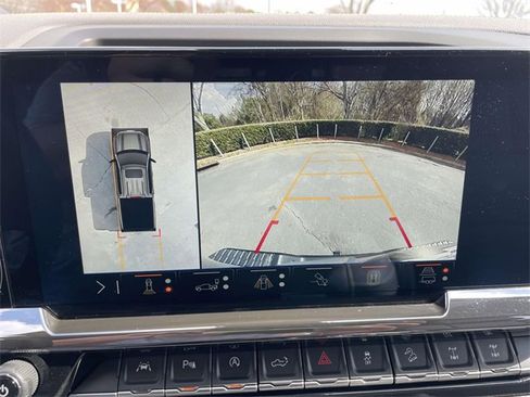 Used 2024 Chevrolet Silverado 1500 ZR2 w/ Technology Package image 20