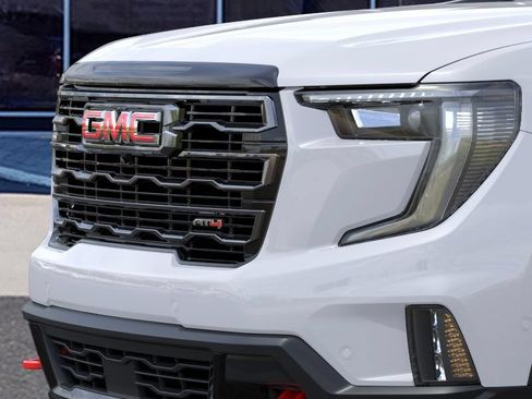 New 2026 GMC Acadia AT4 w/ Luxury Package AWD/4WD image 13