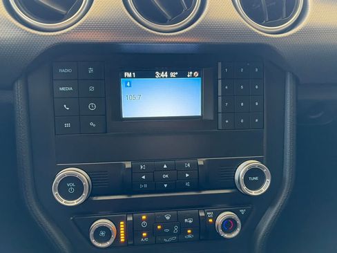 Used 2021 Ford Mustang GT RWD image 18