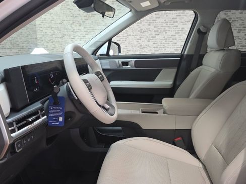 New 2026 Hyundai Santa Fe SEL FWD image 23