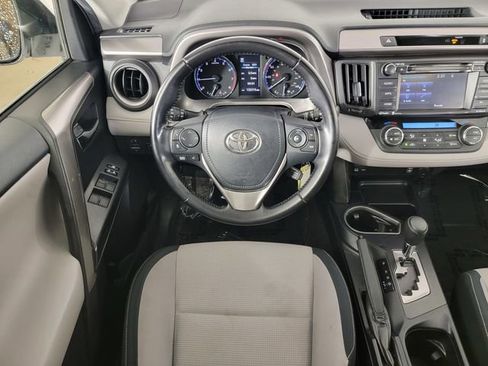 Used 2016 Toyota RAV4 XLE image 24