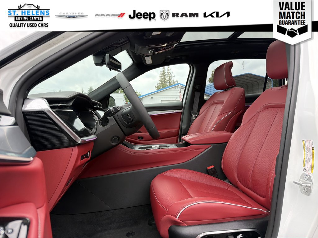 Used 2024 Jeep Wagoneer Limited AWD/4WD image 12
